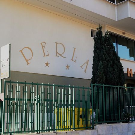 Hotel Perla Gorna Oryahovitsa Bagian luar foto