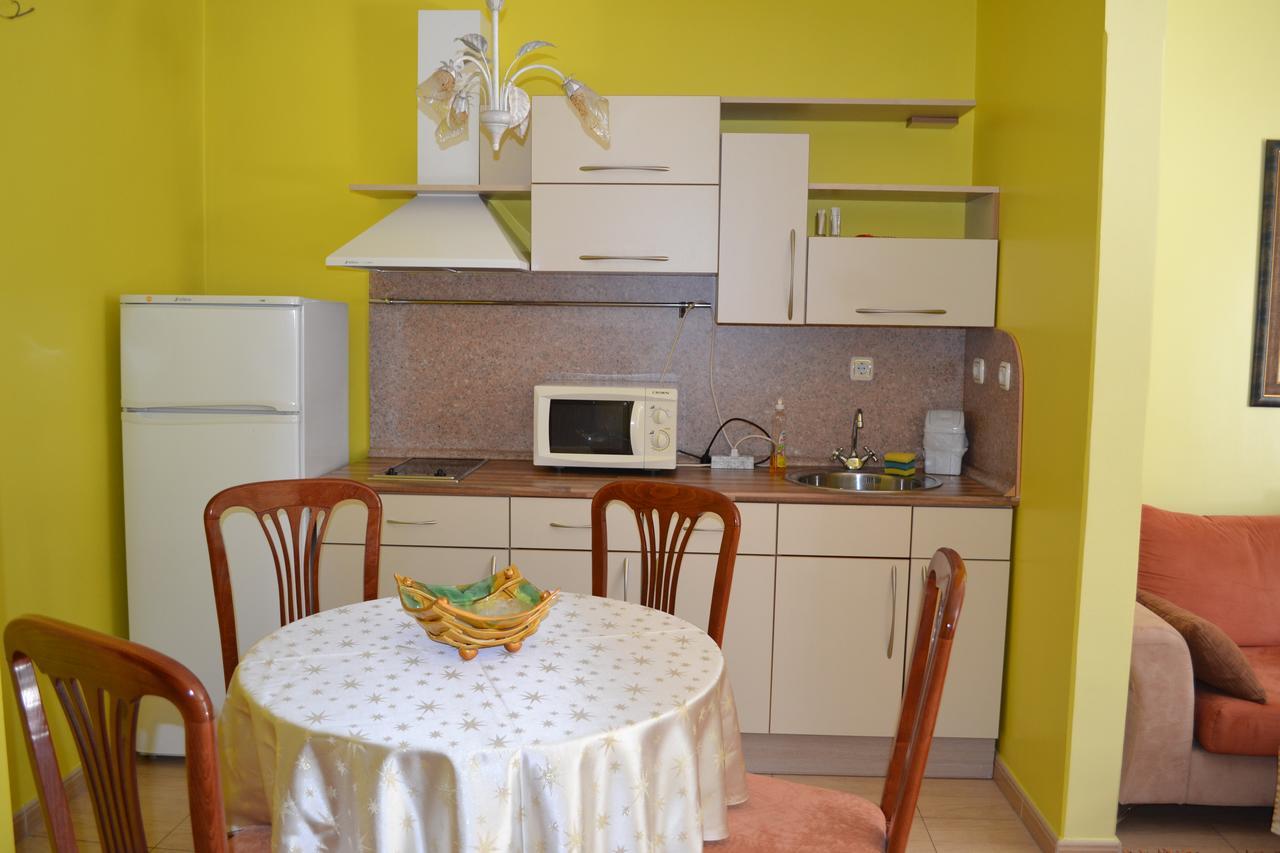 Hotel Perla Gorna Oryahovitsa Bagian luar foto