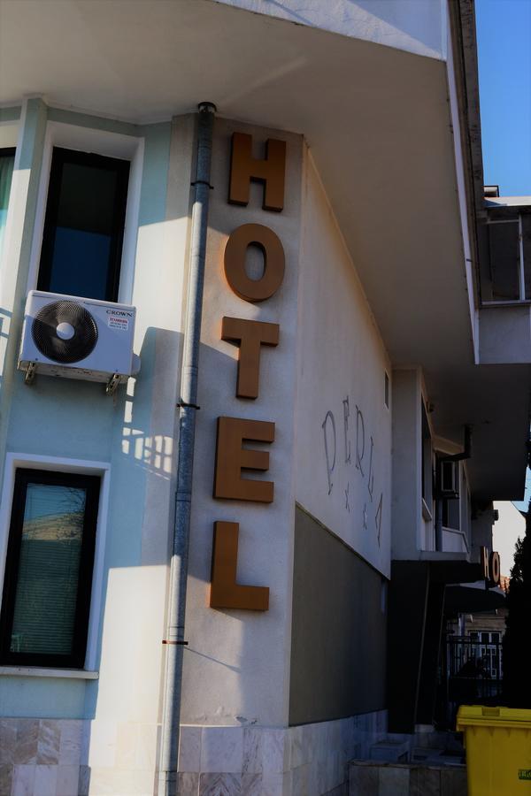Hotel Perla Gorna Oryahovitsa Bagian luar foto